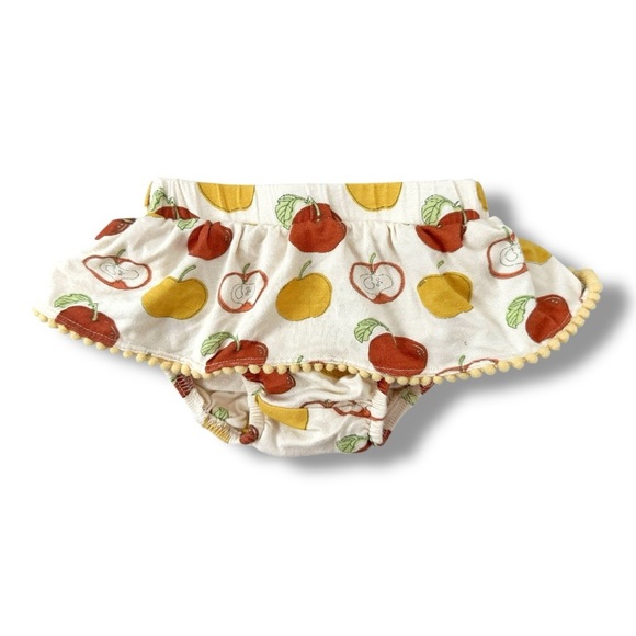 kate quinn | An Apple A Day Sun Suit (3-6 mos) 🍎 - Picture 3 of 4